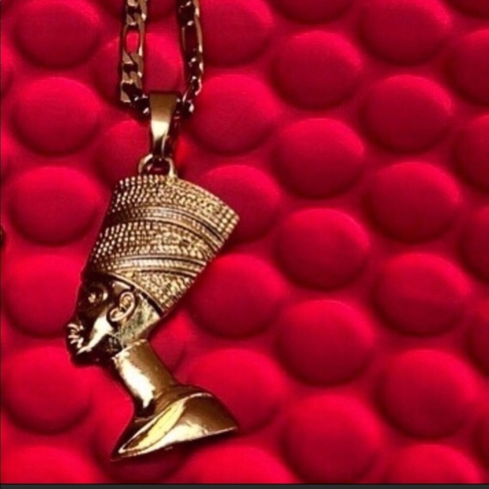 Africa ankh and Nefertiti 3 piece necklace set - Picture 2 of 6